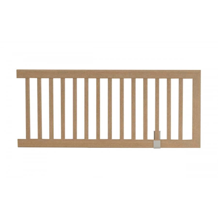 Monica Genç Korkuluk