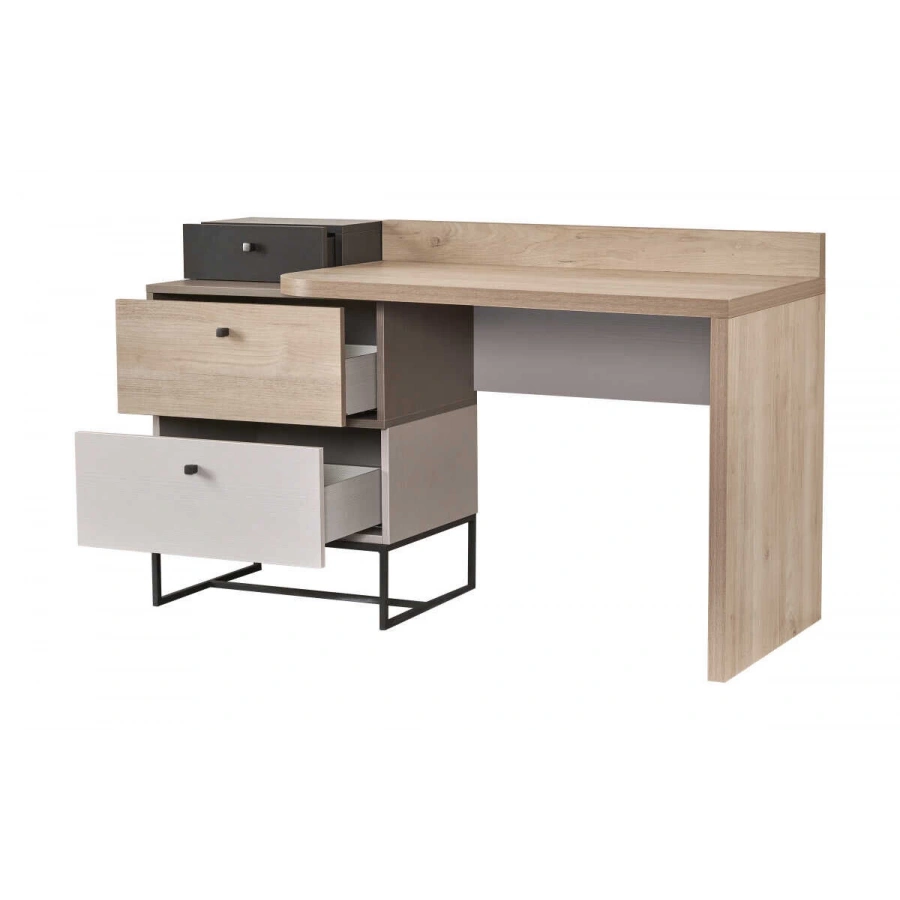 Pantone Çalışma Masası