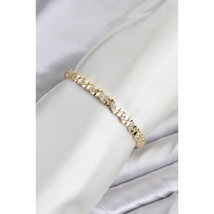 HEYF CM Model Zirkon Taşlı VIP Seri Gold Renk Pirinç Kadın Bileklik