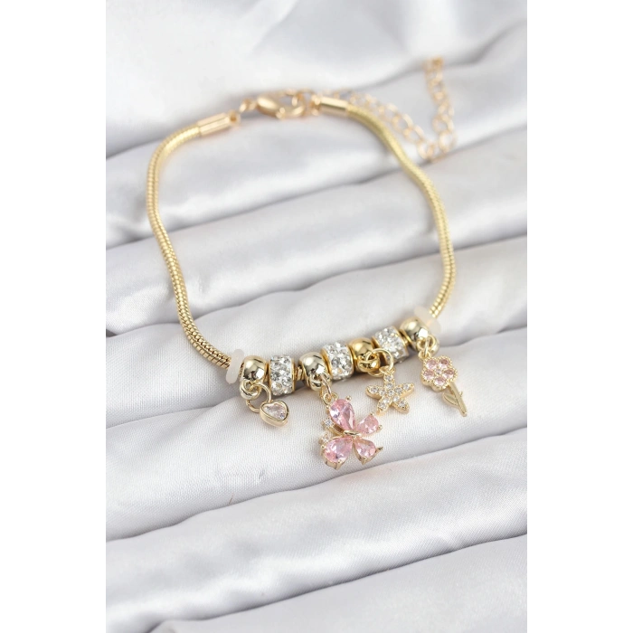 HEYF Pirinç Gold Renk Pembe Kelebek Charmlı Kadın Bileklik