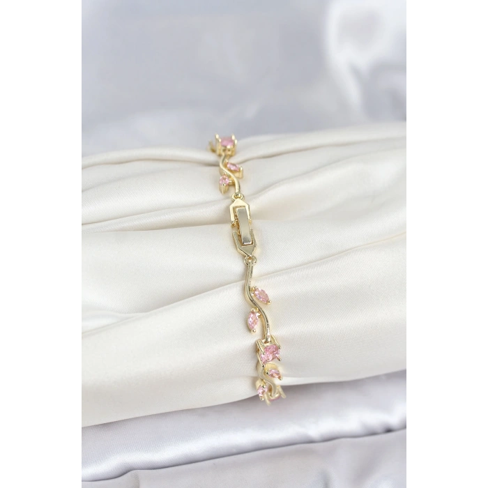 HEYF Pirinç Gold Renk Pembe Zirkon Taşlı Çiçek Model Kadın Bileklik