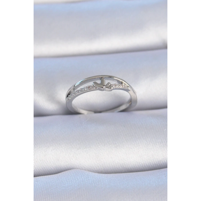 HEYF Pirinç Gümüş Renk Zirkon Taşlı Kalp Model Kadın Yüzük