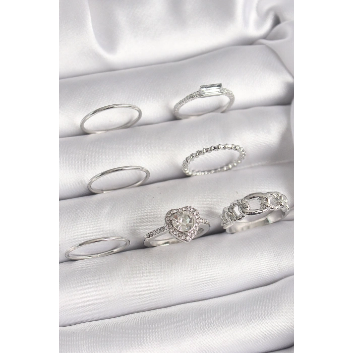 HEYF Pirinç Gümüş Renk Zirkon Taşlı Kalp Model Kadın Yüzük Kombini