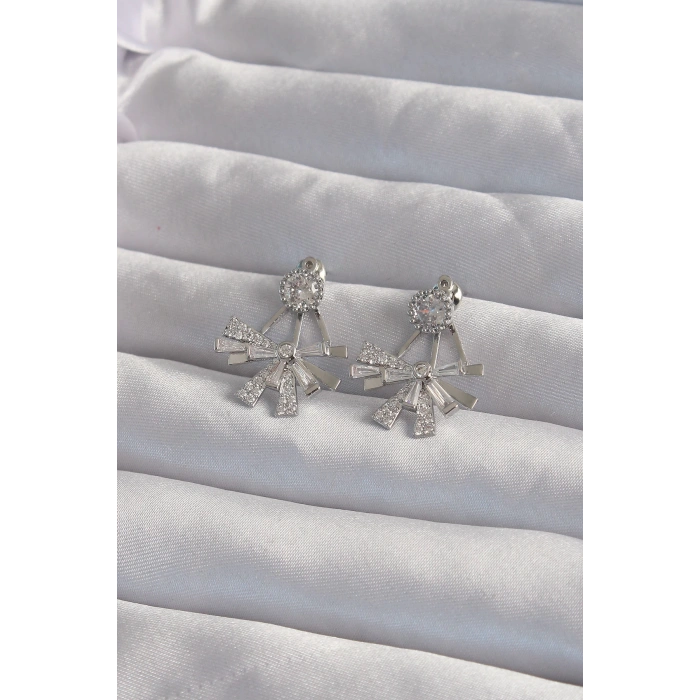 HEYF Pirinç Gümüş Renk Zirkon Taşlı Yassı Fiyonk Model Küpe