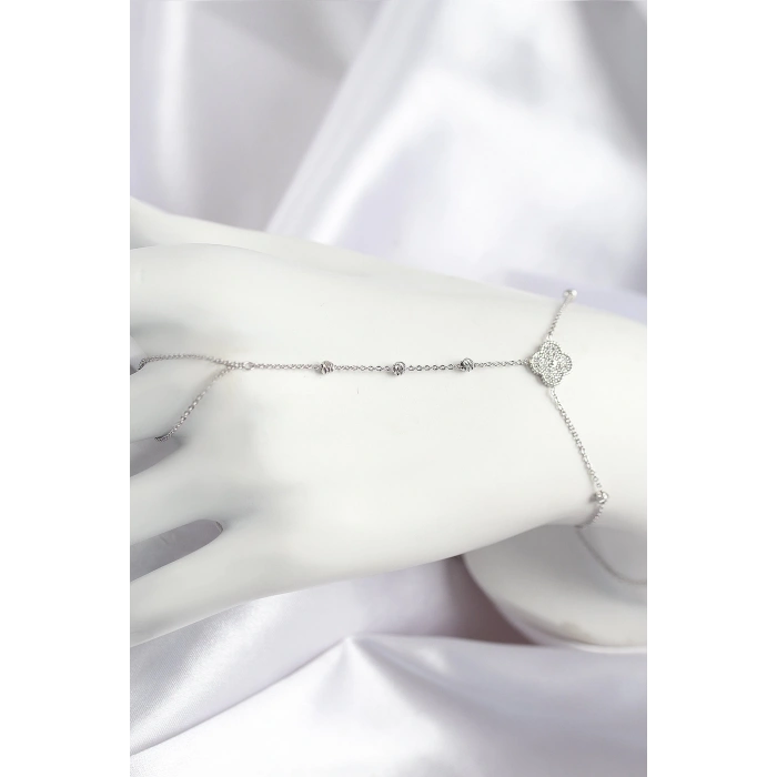 HEYF Pirinç Zirkon Taşlı Yonca Model Gümüş Renk Şahmeran