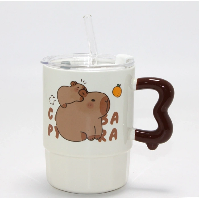 Sevimli Capybara Figürlü Kapaklı Porselen Kupa Bardak