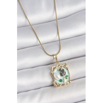 HEYF 316L Çelik Gold Renk Zincir Mavi Mineli Çiçek İşlemeli İnci Detay Portre Model Kadın Kolye