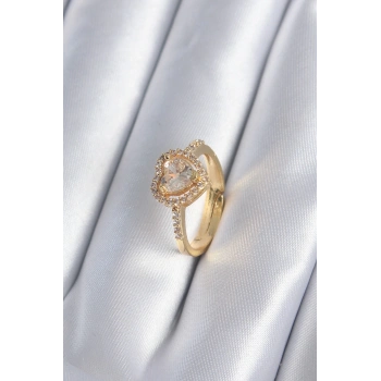 HEYF Pirinç Gold Renk Zirkon Taşlı Kalp Charm Model Kadın Yüzük