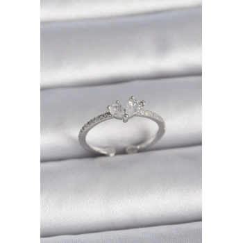 HEYF Pirinç Gümüş Renk Ayaralanabilir Zirkon Taşlı Kalp Model Kadın Yüzük