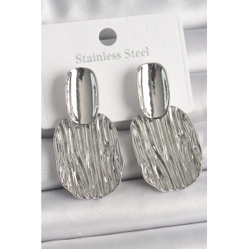 HEYF Pirinç Gümüş Renk İşlemeli Kare Plaka Model Kadın Küpe