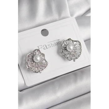 HEYF Pirinç Gümüş Renk Zirkon Taşlı Çiçek Model İnci Detay Kadın Küpe