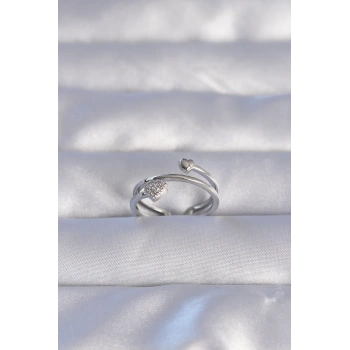 HEYF Pirinç Gümüş Renk Zirkon Taşlı Kalpli Model Ayarlanabilir Yüzük