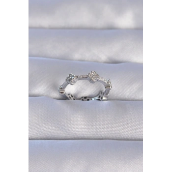 HEYF Pirinç Gümüş Renk Zirkon Taşlı Yonca Model Ayarlanabilir Yüzük