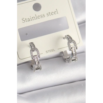 HEYF Pirinç Gümüş Renk Zirkon Taşlı Zincir Model Kadın Küpe