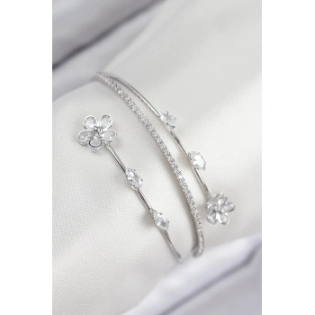 HEYF Pirinç Zirkon Taşlı Çiçek Model Gümüş Renk Kadın Bileklik