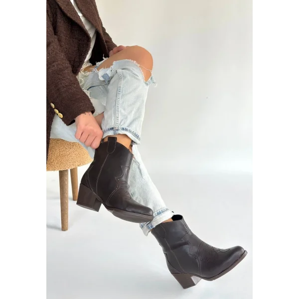 Akver Acı Kahve Cilt Topuklu Bot