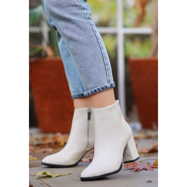 Biya Bej Cilt Topuklu Bot