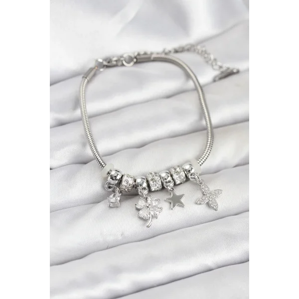 Gümüş Renk Pirinç Yonca Charmlı Kadın Bileklik