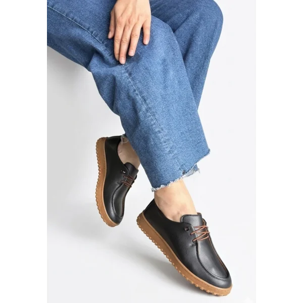 Guot Siyah Cilt Bağcıklı Babet Ayakkabı