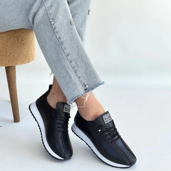 Monya Siyah Cilt Bağcıklı Spor Ayakkabı