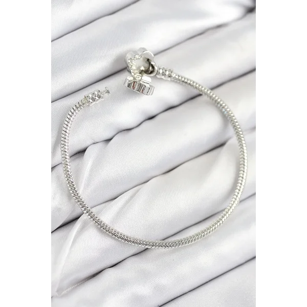 Pirinç Charm Zirkon Taşlı Yonca Model Gümüş Renk Kadın Bileklik