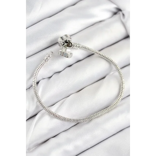 Pirinç Charm Zirkon Taşlı Yonca Model Gümüş Renk Kadın Bileklik