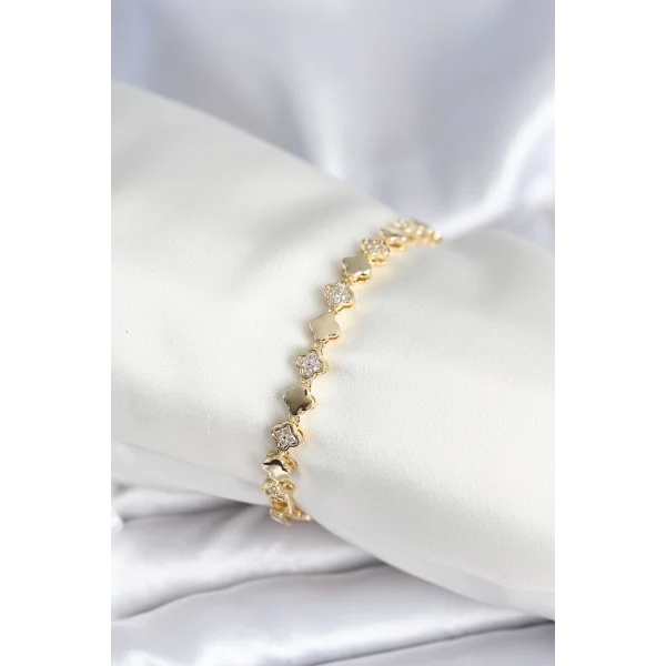 Pirinç Gold Renk Zirkon Taşlı Yonca Model Kadın Bileklik