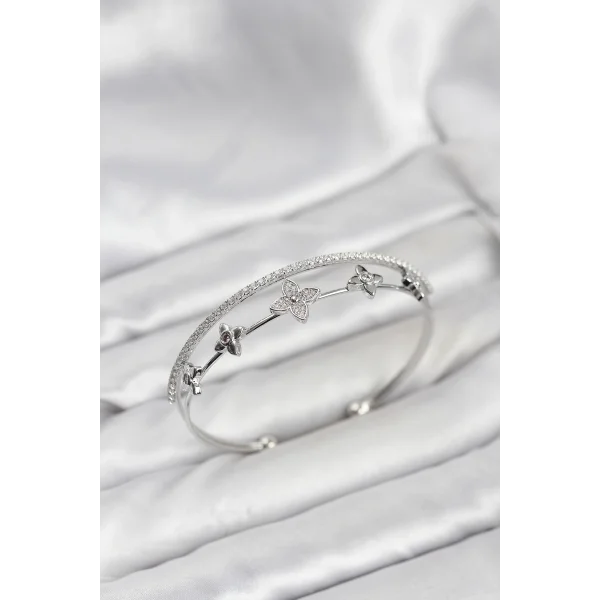 Pirinç Gümüş Renk Çiçek Model Kadın Bileklik