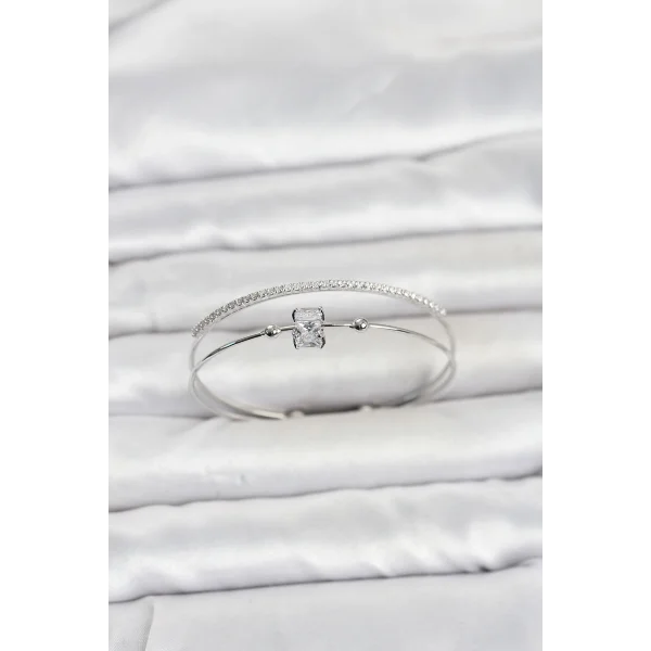 Pirinç Gümüş Renk Zirkon Taşlı Baget Model Kadın Bileklik