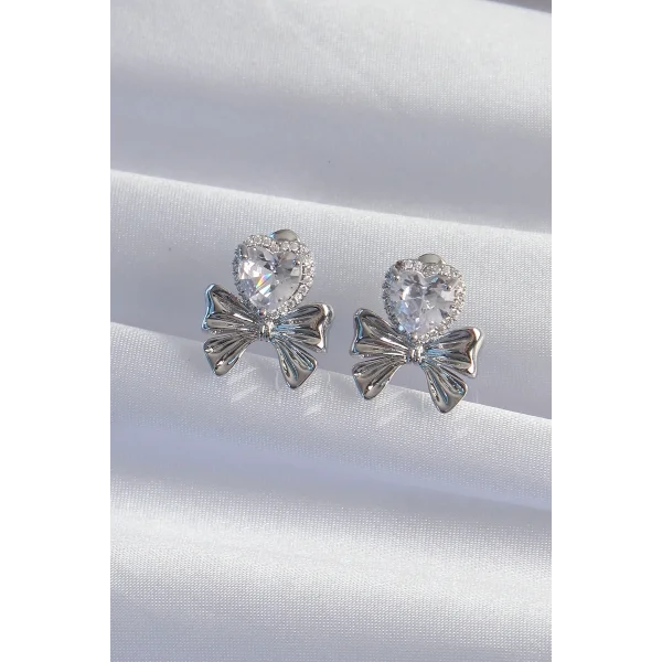 Pirinç Gümüş Renk Zirkon Taşlı Kalp Model Fiyonk Küpe