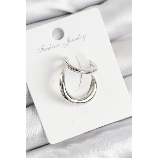 Pirinç Halka Model Gümüş Renk Sağ Kıkırdak Küpe