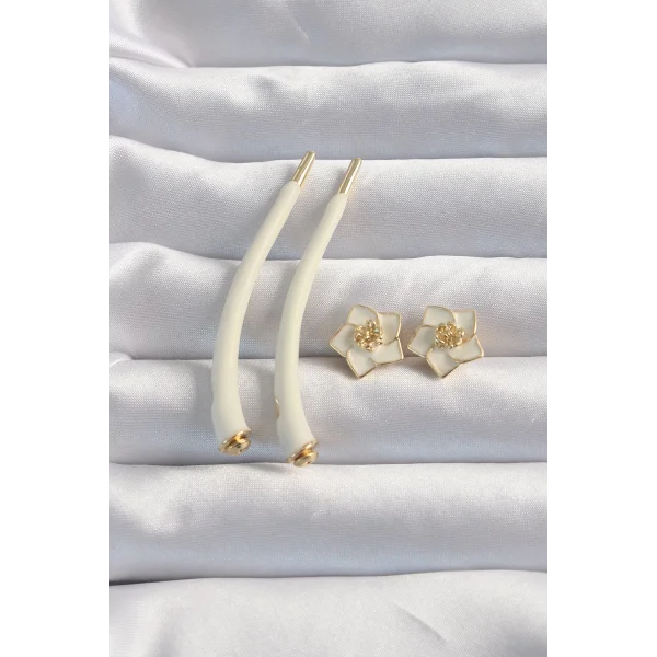 Pirinç Krem Renk Botega Küpe