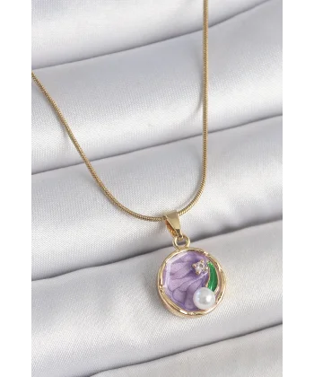316L Çelik Gold Renk Zincir Mor Çiçek İşlemeli Zirkon Taş İnci Detaylı Minimal Portre Model Kadın Kolye