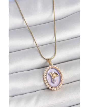 316L Çelik Gold Renk Zincir Mor Mineli İncili Zirkon Taşlı Çiçek İşlemeli Portre Model Kadın Kolye