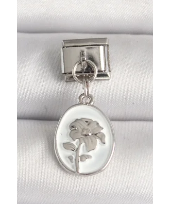 316L Çelik Gümüş Renk Çiçek İşlemeli Beyaz Portre Model Nomination Charm