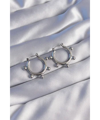 316L Çelik Gümüş Renk Topçuk Tasarımlı Oval Küpe