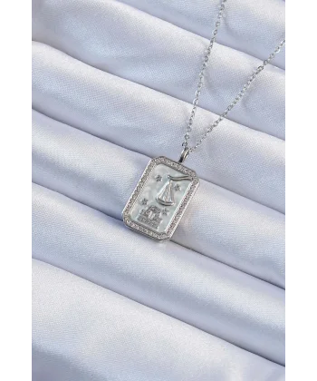 316L Çelik Zincir Gümüş Renk Zirkon Taşlı Çerçeveli Tarot Kolye