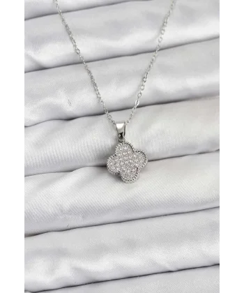 316L Çelik Zincir Gümüş Renk Zirkon Taşlı Yonca Model Kadın Kolye