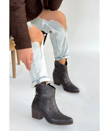 Akver Acı Kahve Cilt Topuklu Bot