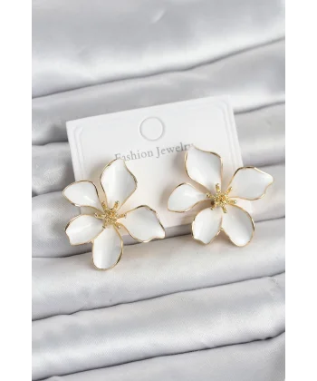 Beyaz Mineli Çiçek Model Pirinç Kadın Küpe