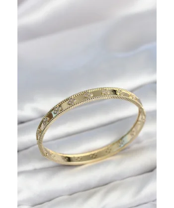 Gold Renk Pirinç Yonca Model Zirkon Taşlı Kadın Kelepçe Bileklik