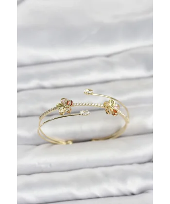 Gold Renk Pirinç Zirkon Taşlı Çiçek Model Kadın Bileklik
