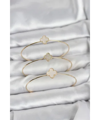 Gold Renk Yonca Model Zirkon Taşlı 3lü Kadın Bileklik Kombini
