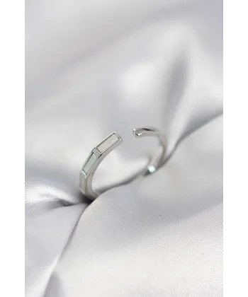 Gümüş Renk Sedefli Çubuk Model Kadın Yüzük