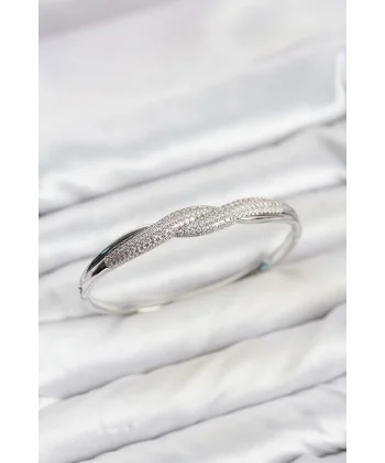 Gümüş Renk Zirkon Taşlı Sarmal Model Kadın Kelepçe Bileklik