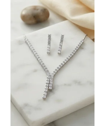 Kare Zirkon Taşlı Su Yolu Kolye ve Küpe Set