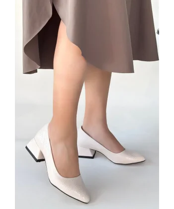 Nitya Bej Baskılı Rugan Topuklu Ayakkabı