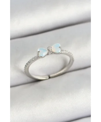 Pirinç Fiyonk Figürlü Zirkon Taşlı Gümüş Renk Ayarlanabilir Kadın Yüzük