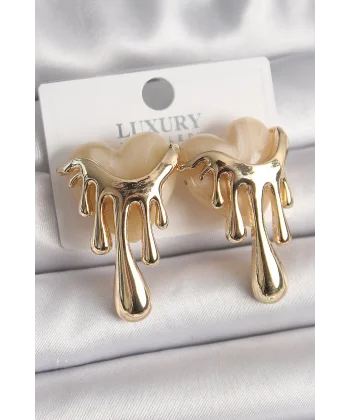 Pirinç Gold Renk Beyaz Sedefli Akan Kalp Model Kadın Küpe