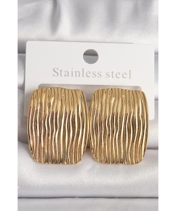 Pirinç Gold Renk İşlemeli Kare Plaka Model Kadın Küpe